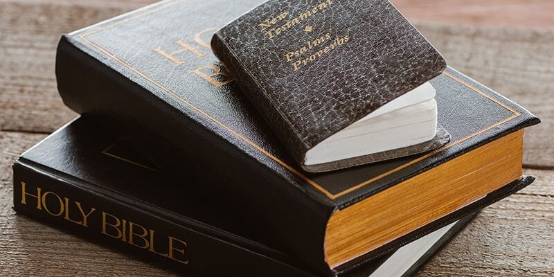 Bibles.jpg
