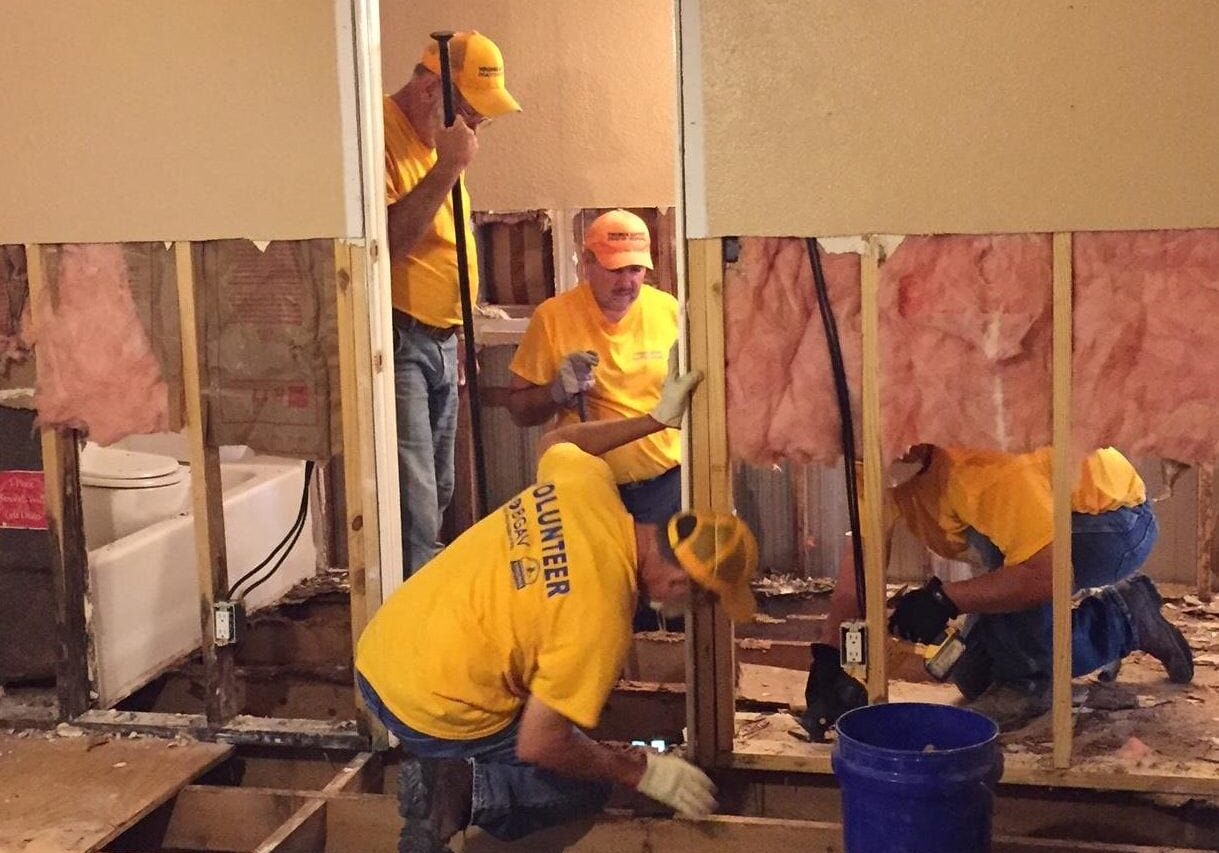 Hurricane Harvey Liberty Texas Virginia Baptist Volunteers Serve